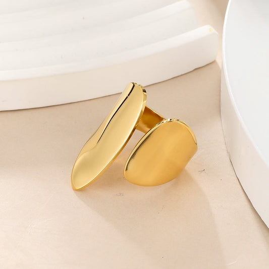 Savvi Ring
