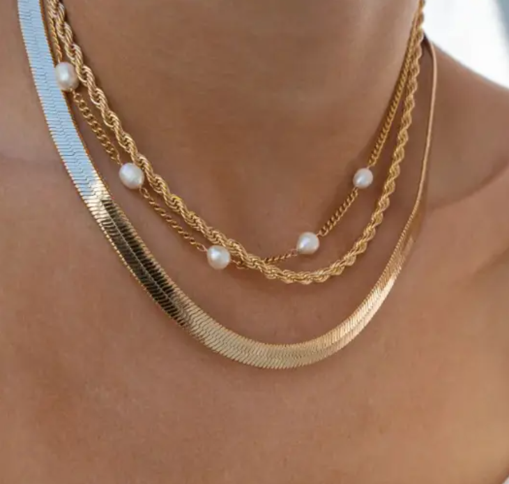 Emmet Pearl Necklace