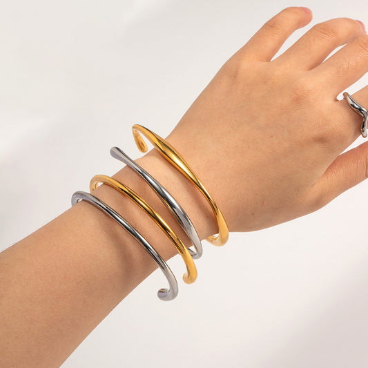 Solid Cuff
