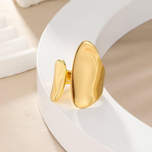 Savvi Ring