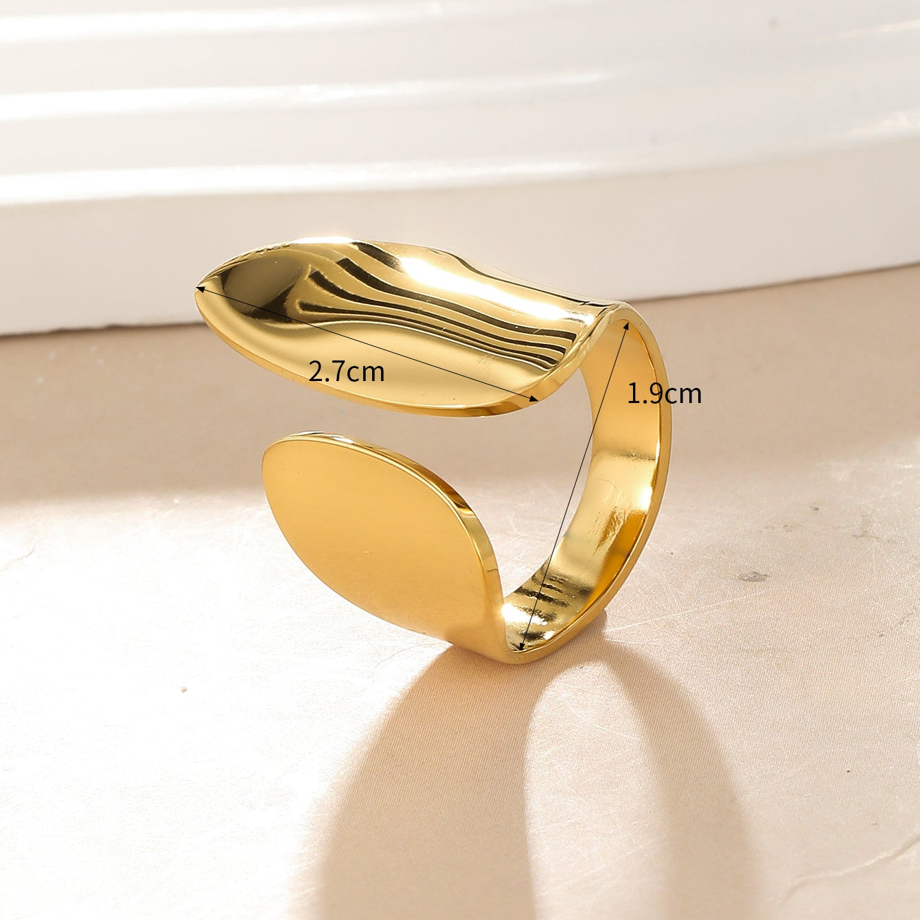 Savvi Ring