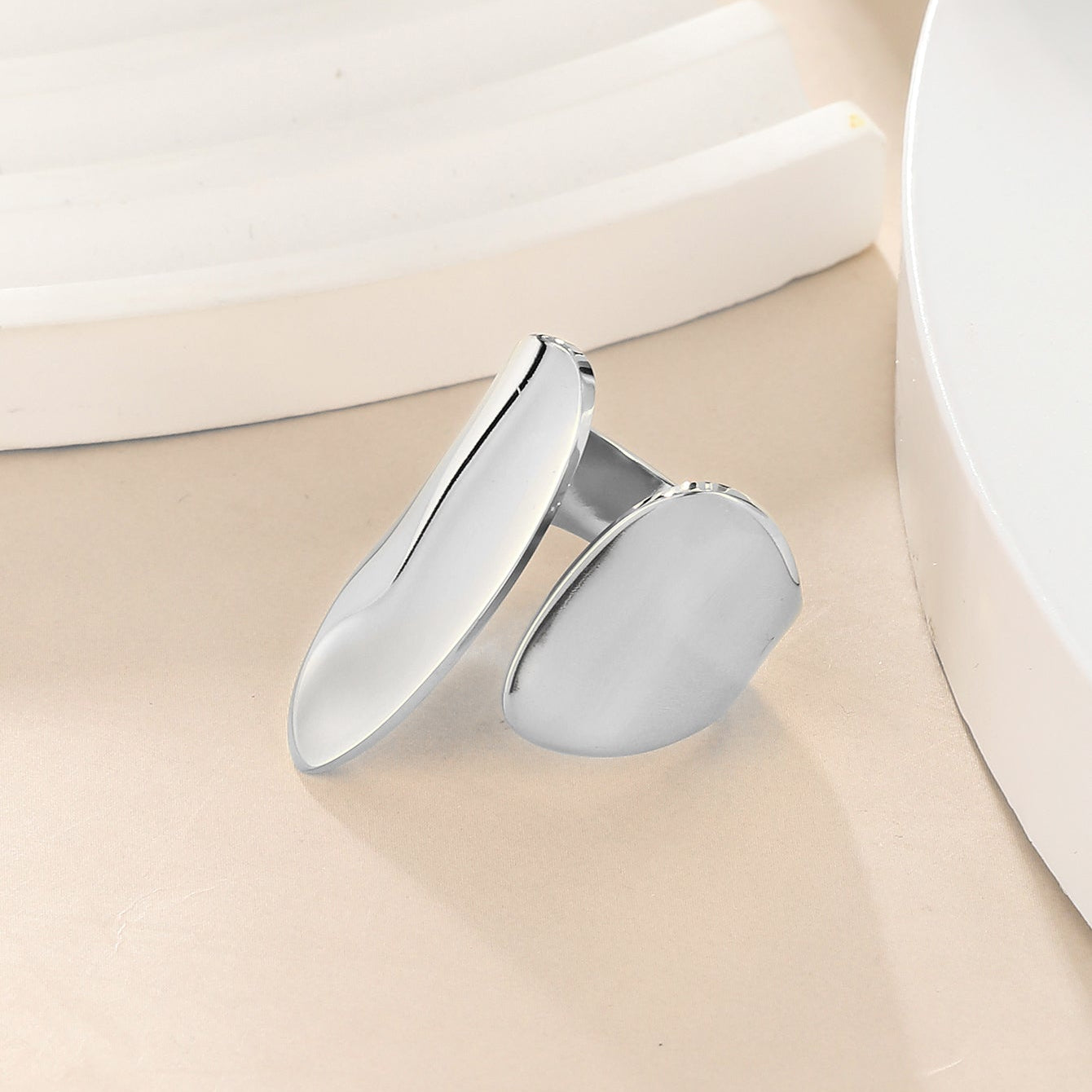 Savvi Ring