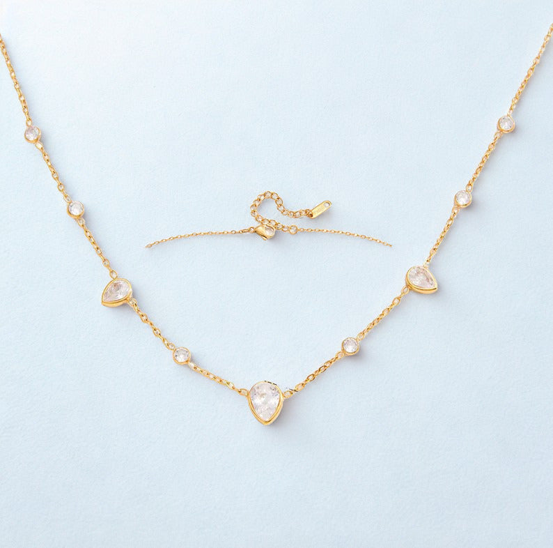 Kay Necklace